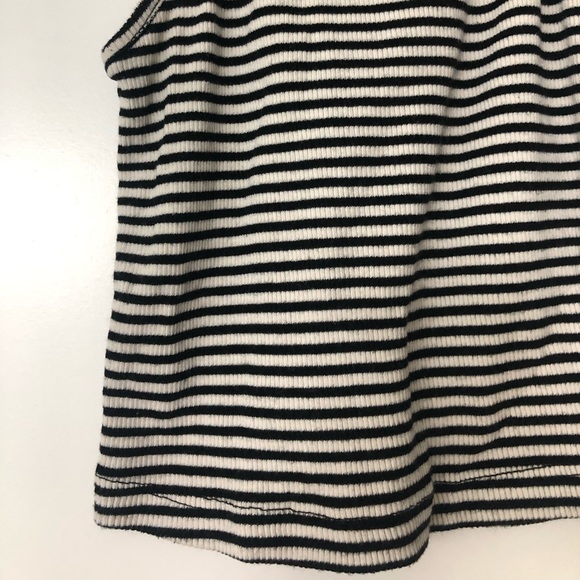 Brandy Melville Tank Top circa 2012 - Picture 3 of 6